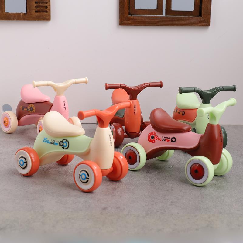 1Pcs Simulation Mini Cute Kids - Scooter Electric recension och pris